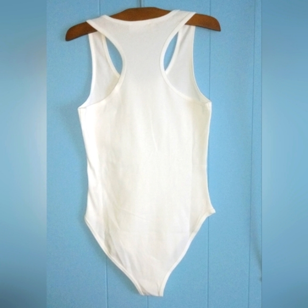NWT White Razor Back bodysuit - Picture 4 of 5